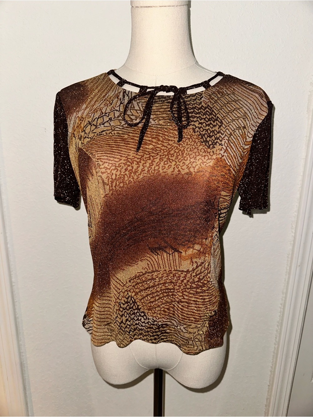 Y2K SESION Shimmer Abstract Mesh Knit Fabric w/ Keyhole Tie Neckline